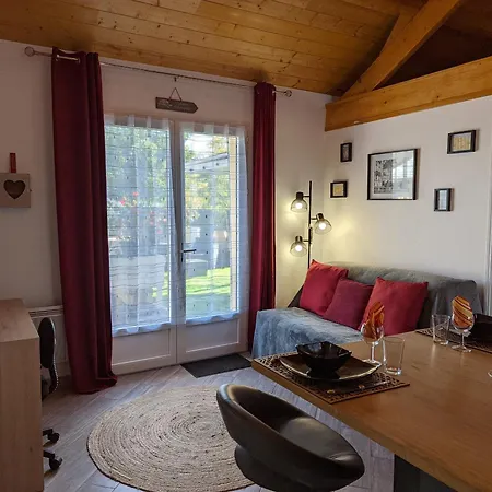Lana 3 Etoiles Montjean (Charente)